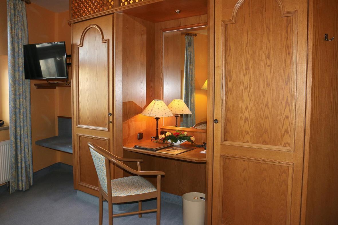 Hotel Spanischer Hof 그로디츠 외부 사진