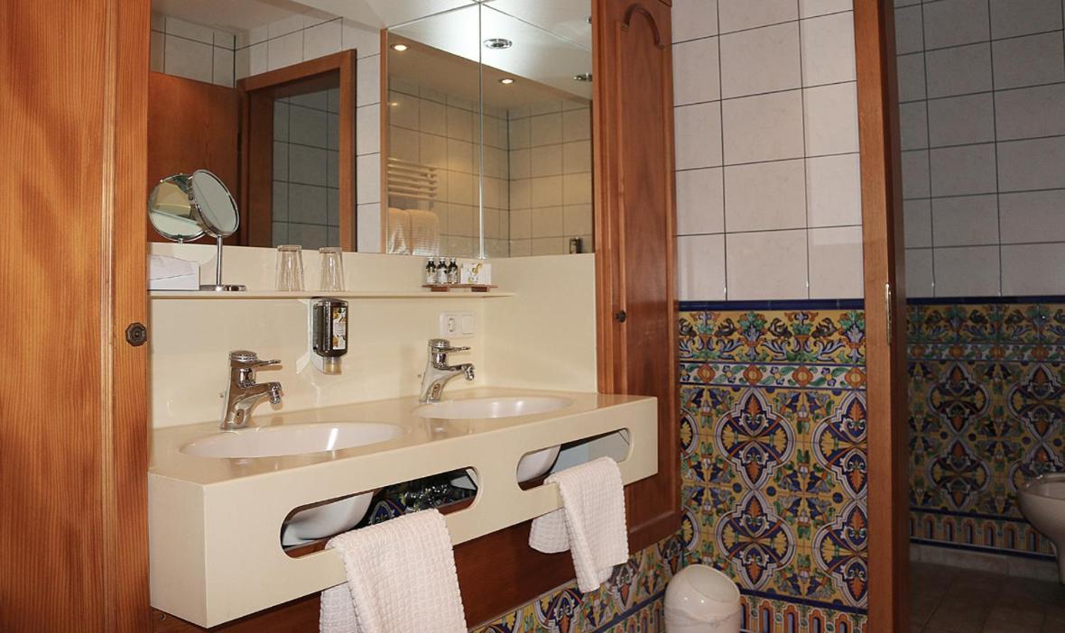 Hotel Spanischer Hof 그로디츠 외부 사진